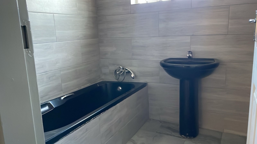 4 Bedroom Property for Sale in Sasolburg Ext 12 Free State